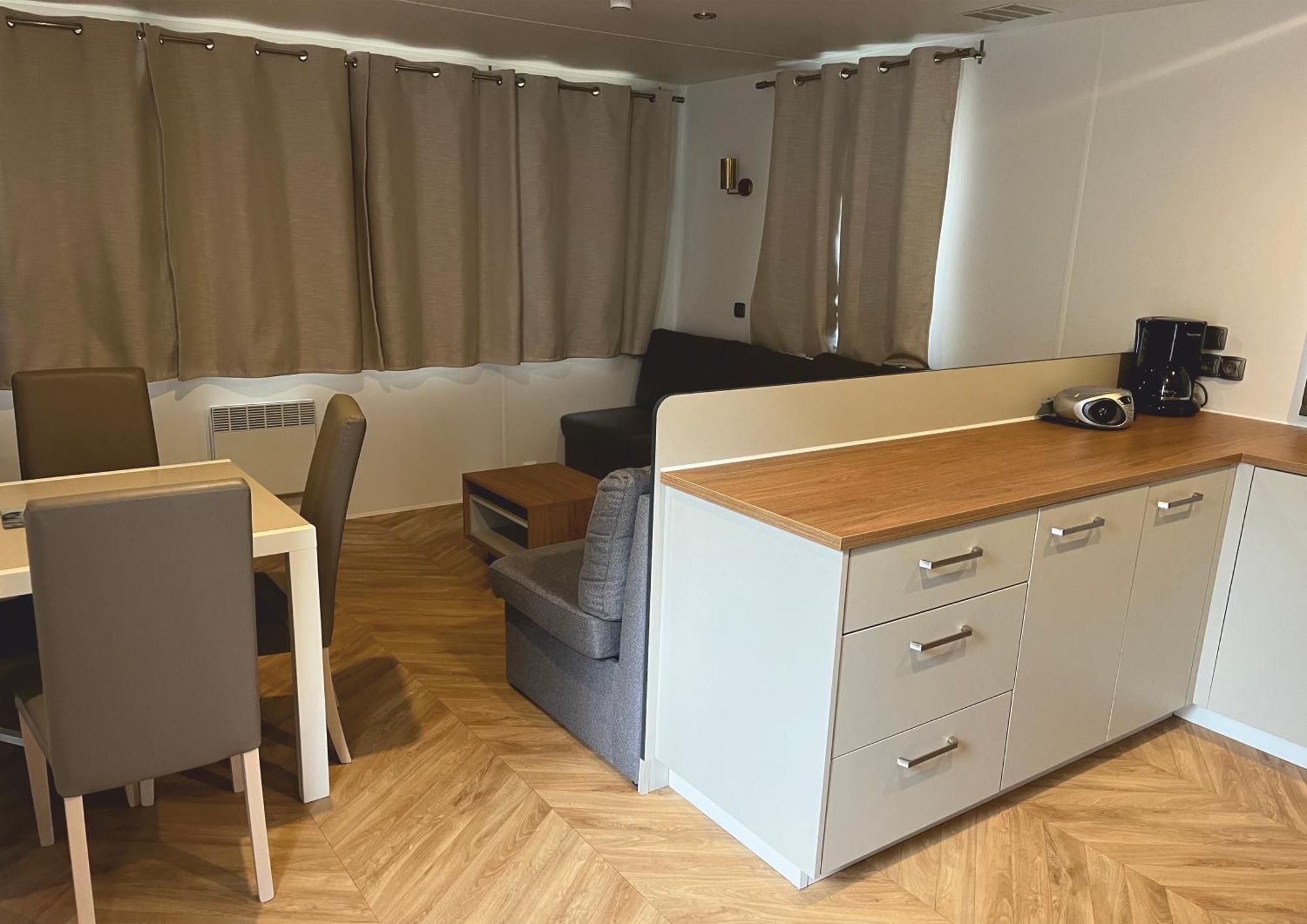 Grand Mobile-Home 45M2 Au Calme Et Au Bord De Mer 圣布里文莱丝皮恩 外观 照片